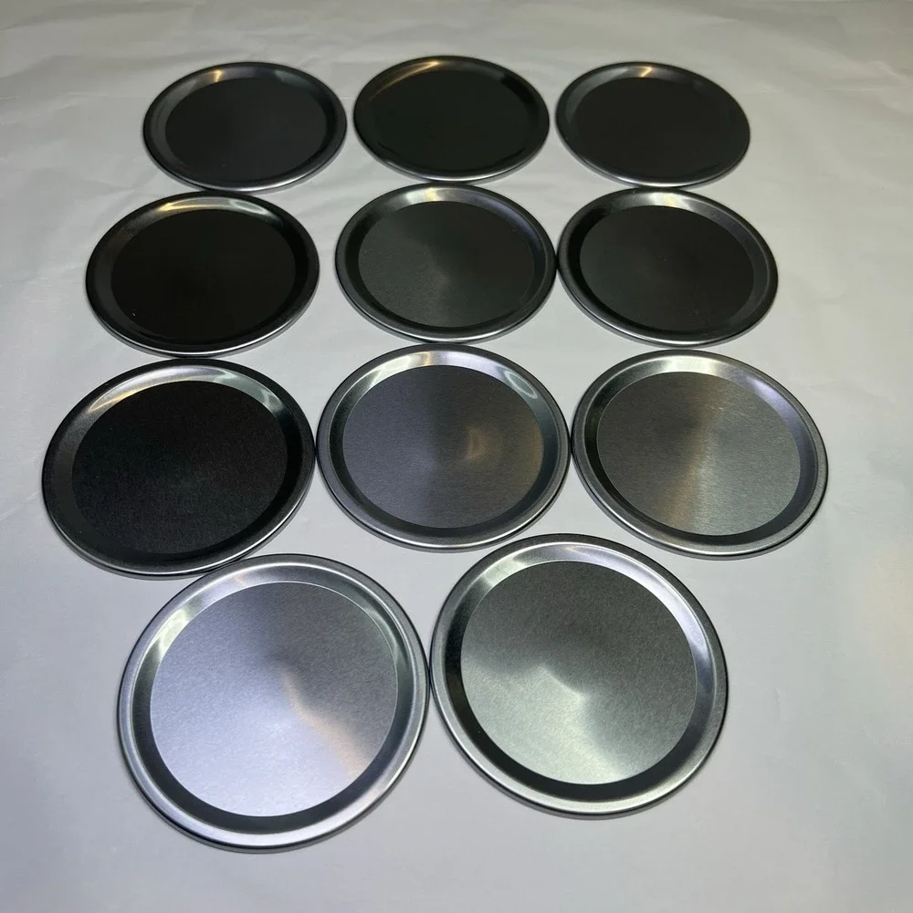 Lot of 12‎ New Wide Mouth Canning Jar Rings Gold And Silver Includes 11 Lids